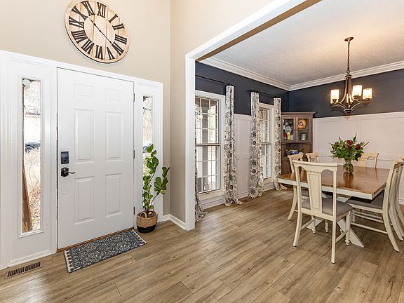 4th image of 3305 11th St