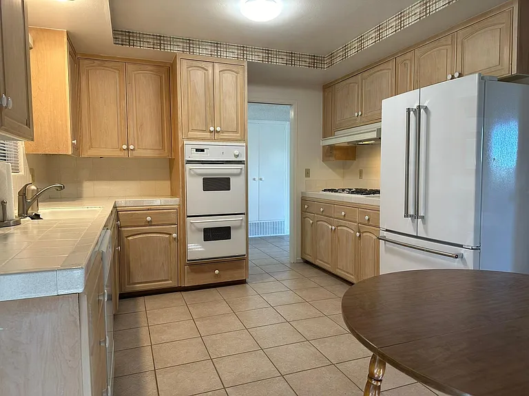 1580 Rojo Cir — Photo 20