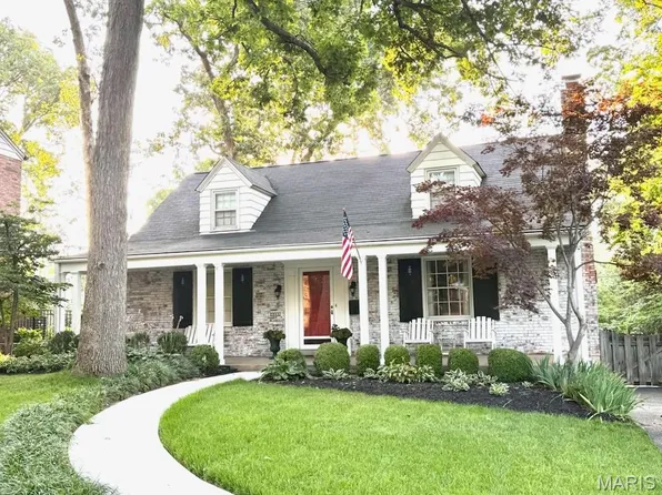 1646 Dearborn Dr, Saint Louis, MO 63122