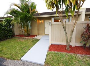 10127 Boca Bnd E #B, Boca Raton, FL 33428