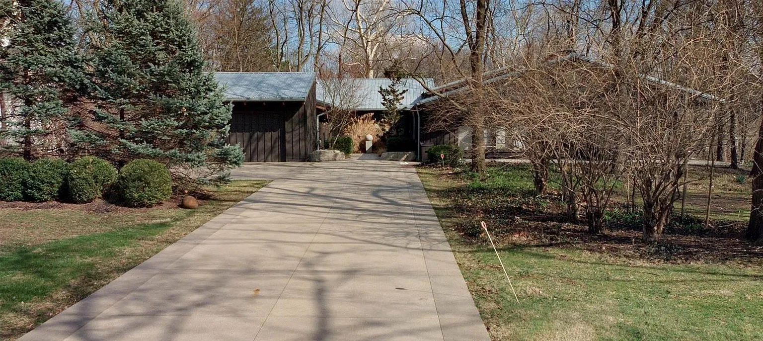 4126 Clairmont Rd photo 1