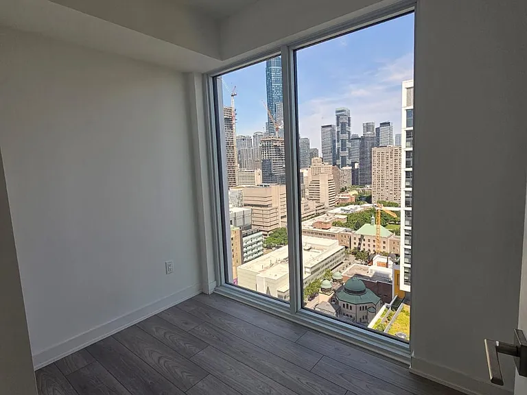 252 Church St #3006 — Photo 11