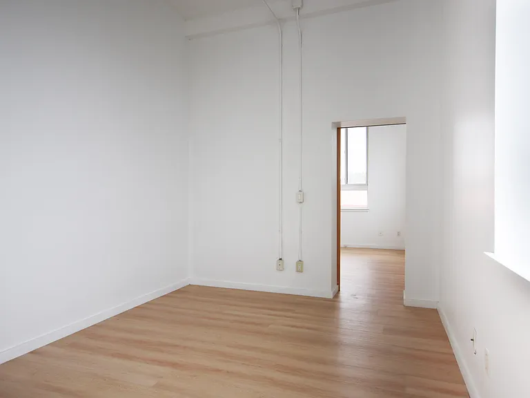 35 Water St S #306 — Photo 10