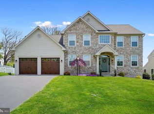 109 Limestone Dr, Reading, PA 19606