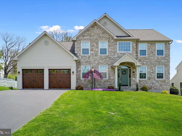 109 Limestone Dr, Reading, PA 19606