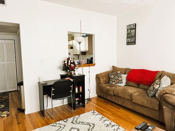 3rd image of 88 Gordon St APT 306