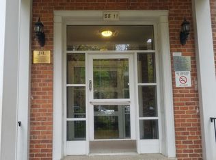 8811 34th Ave APT 6C, Flushing, NY 11372