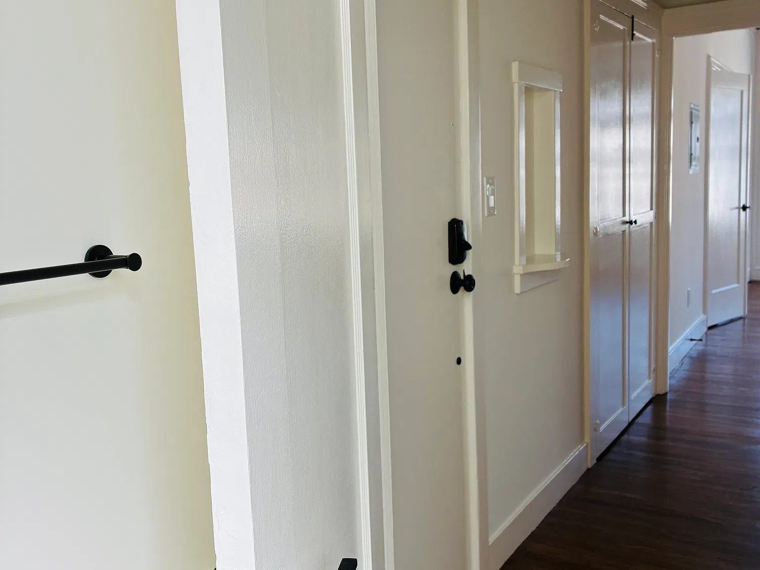 Studio, 500 sqft, $3,750 — Photo 3