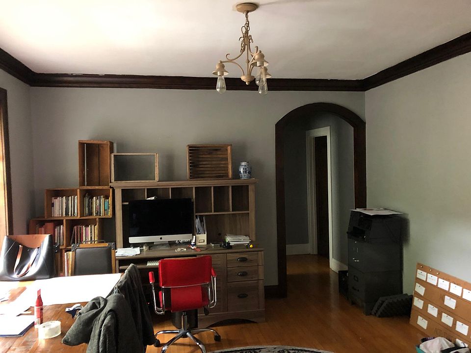 1st image of 2442 W Ardmore Ave #2