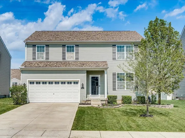 182 Honey Locust Ln, Commercial Point, OH 43116