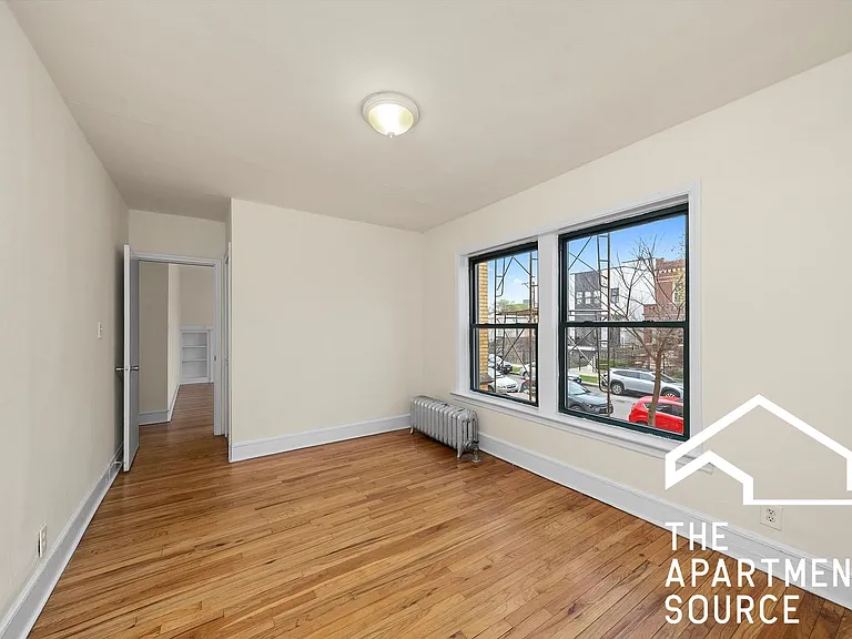 2331 N Spaulding Ave #1A — Photo 4