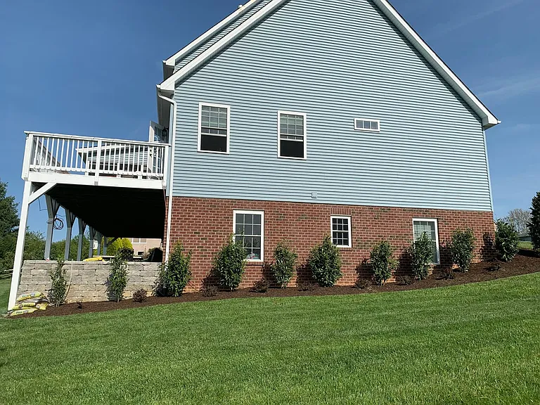 2020 Northside Dr — Photo 5
