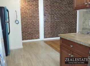 424 44th St #A2, Brooklyn, NY 11220