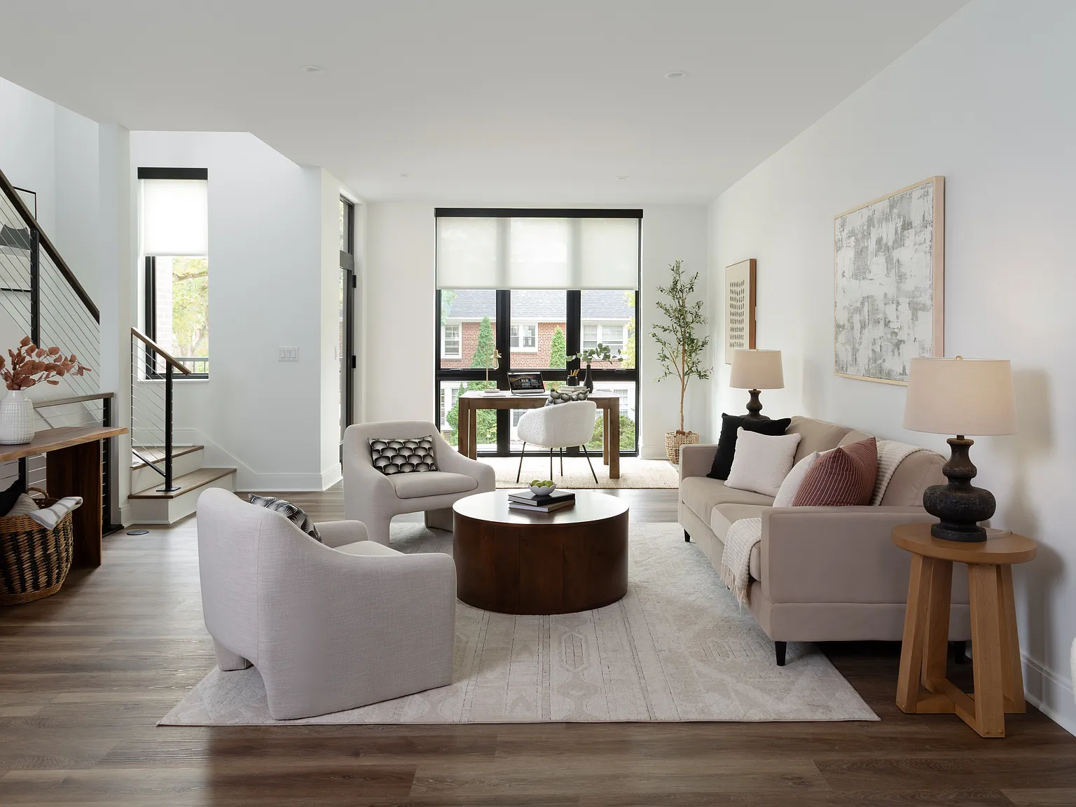 2 bed, 2.5 bath, 1816 sqft, $5,800 — Photo 1