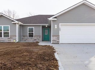 211 Blackberry Cir, Archie, MO 64725