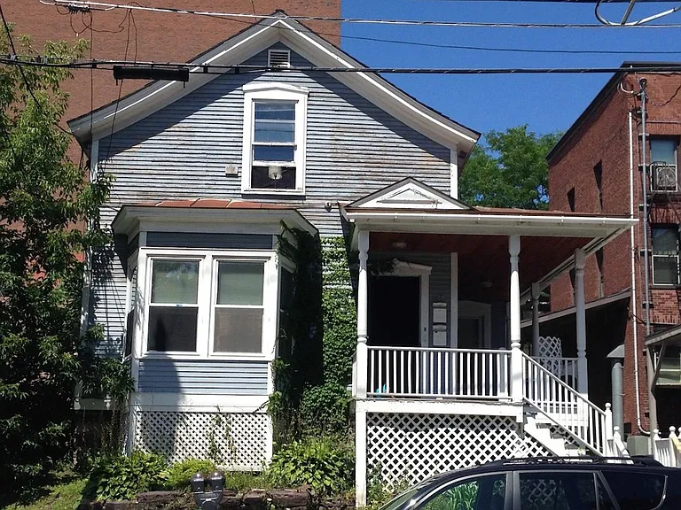 134 King St — Photo 10