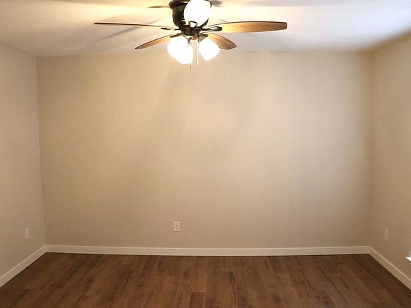 4th image of 726 Cory St