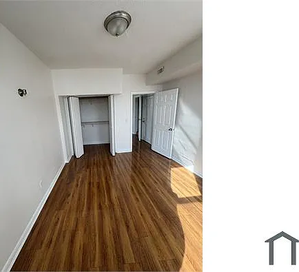 8444 S Buffalo Ave — Photo 2