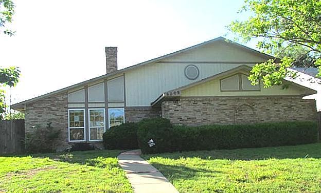 1st image of 5205 Sarasota Dr