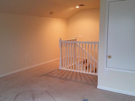 5th image of 34633 Birchmont Ln