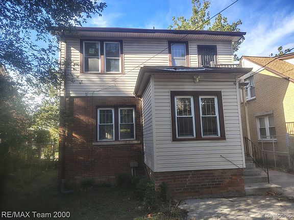3rd image of 4779 Glendale St