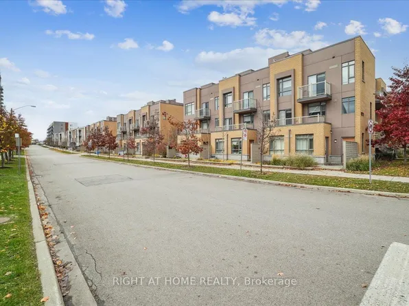 90 Orchid Place Dr #304, Toronto, ON M1B 0C4