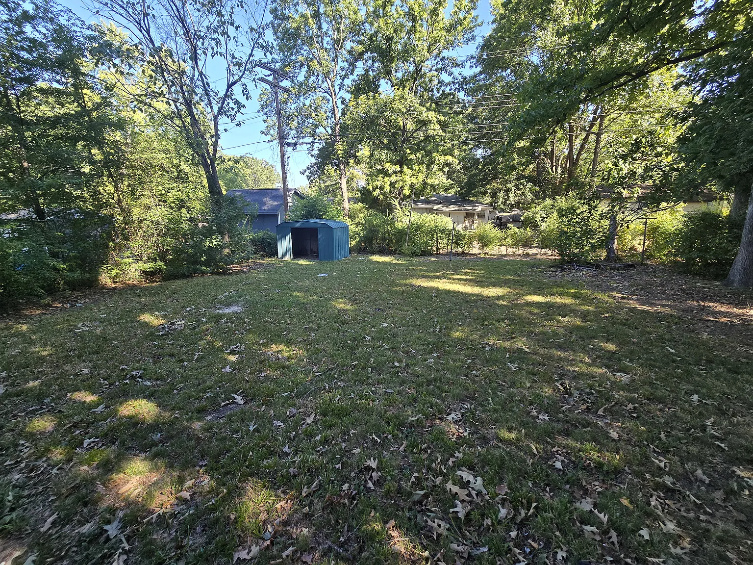 Charming 3-Bedroom 1-Bathroom Home — Photo 2