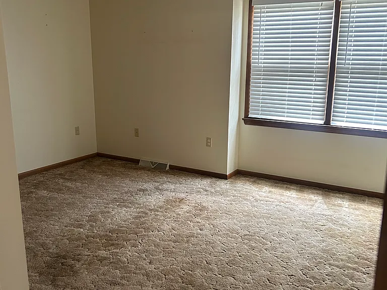 Bedroom/primary