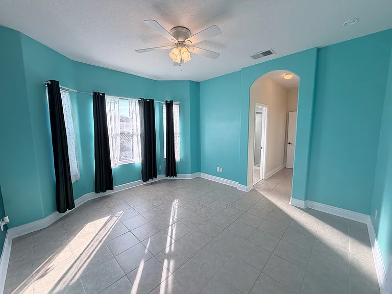 638 Brunello Dr — Photo 17