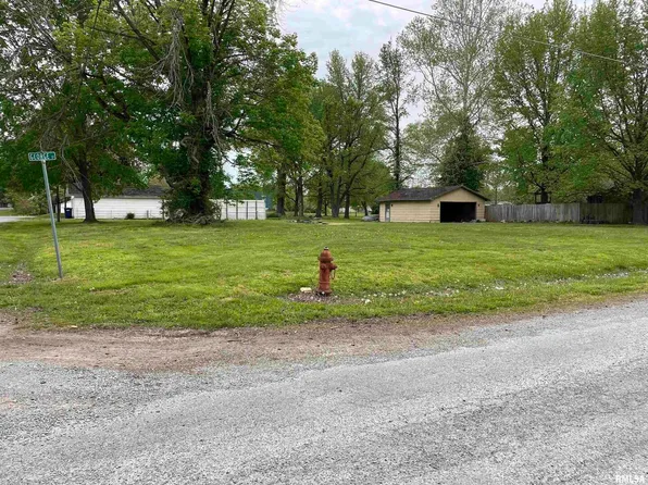 0 W George St, Buckner, IL 62819