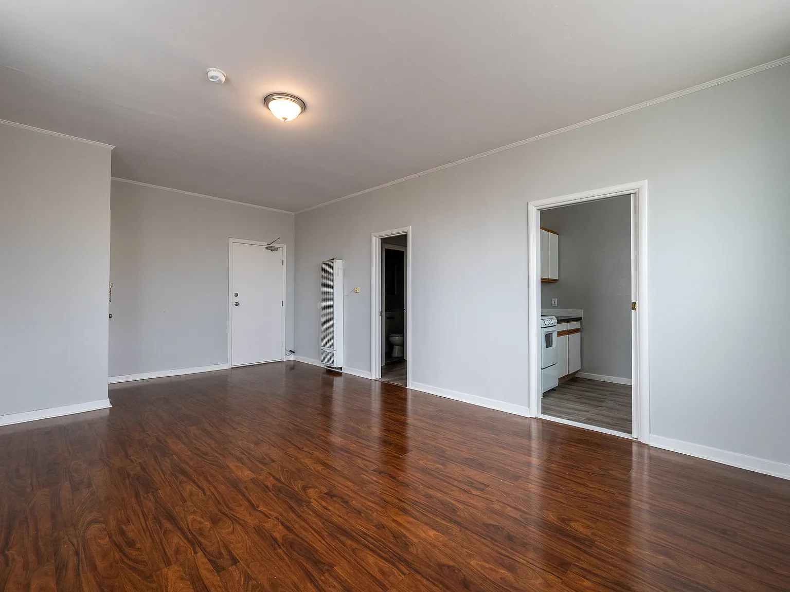 Studio, 525 sqft, $2,950 — Photo 4