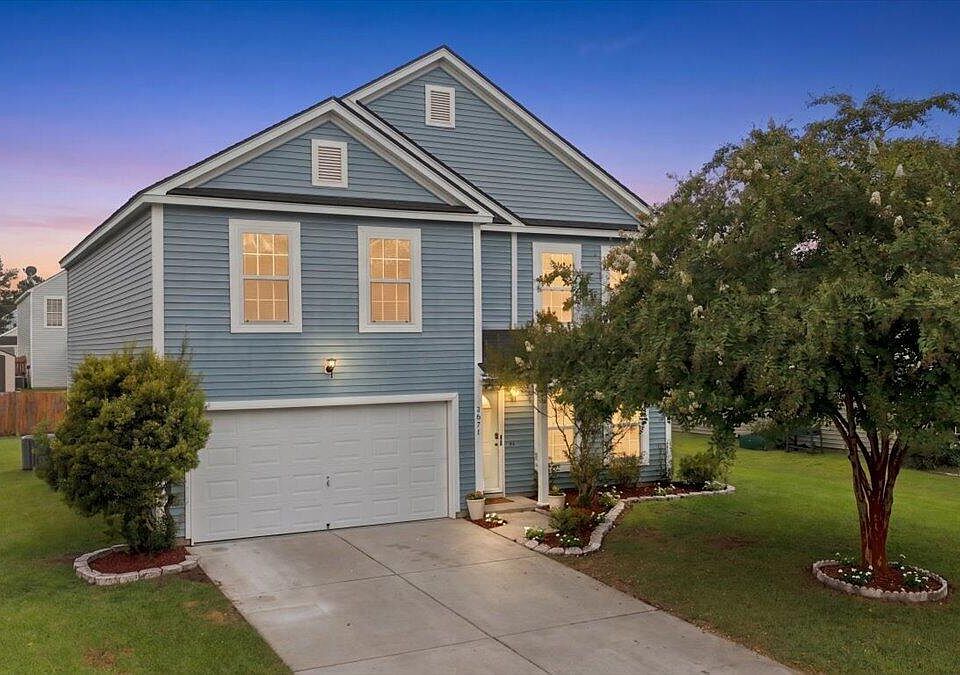 1st image of 1071 Briar Rose Ln