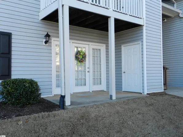 801 Pelham Square Way, Greer, SC 29650