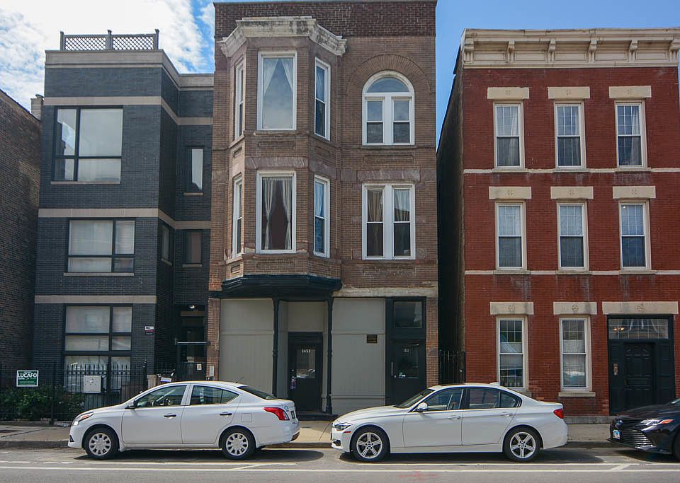 1st image of 1451 W Augusta Blvd Unit F-5