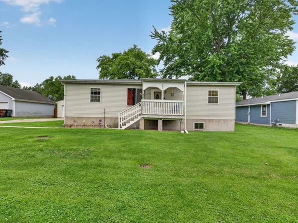 209 S East St, Gardner, IL 60424