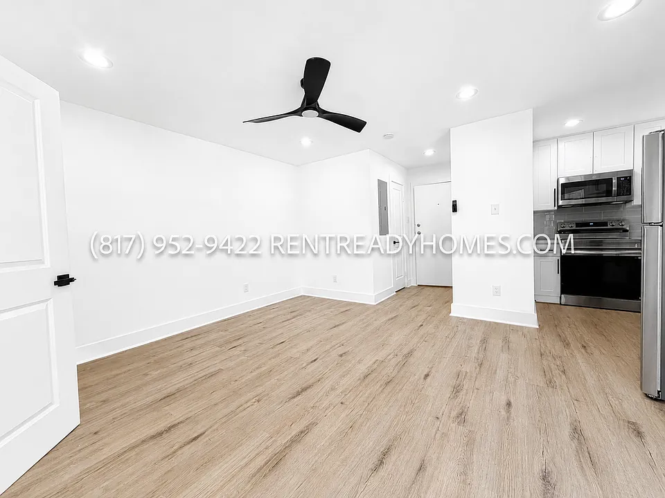 1510 W Jefferson Blvd #101