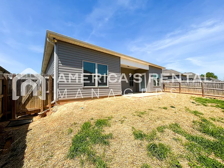 120 County Road 1702 — Photo 37