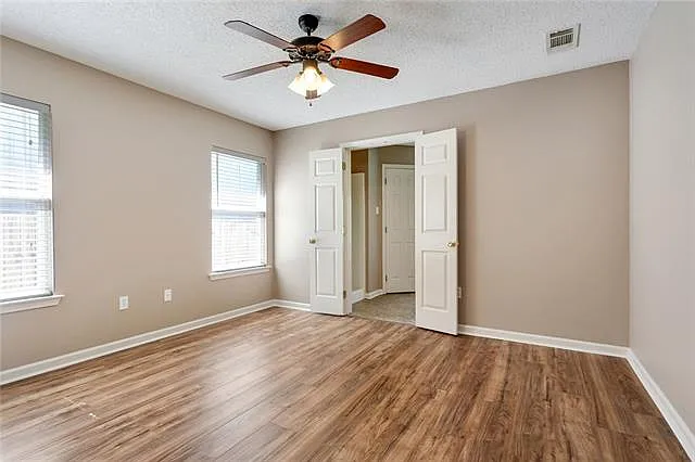 115 Pear St — Photo 5