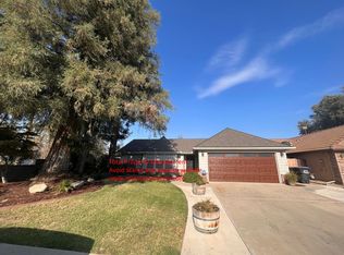 540 N Peppertree St, Visalia, CA 93291
