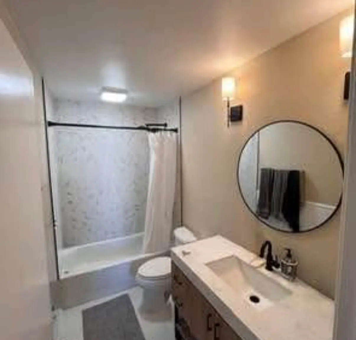 3 bed, 1.5 bath, 1121 sqft, $3,750 — Photo 2