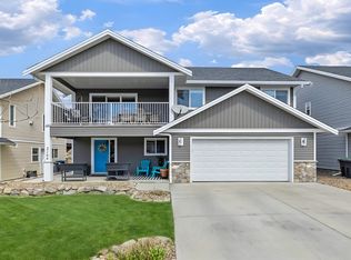 3166 Shetland Rd, Kelowna, BC V1V 3B1