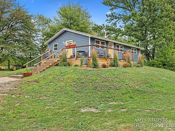 2nd image of 11745 Apple Dr