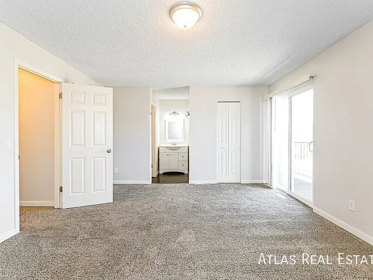 12516 W 8th Pl — Photo 4