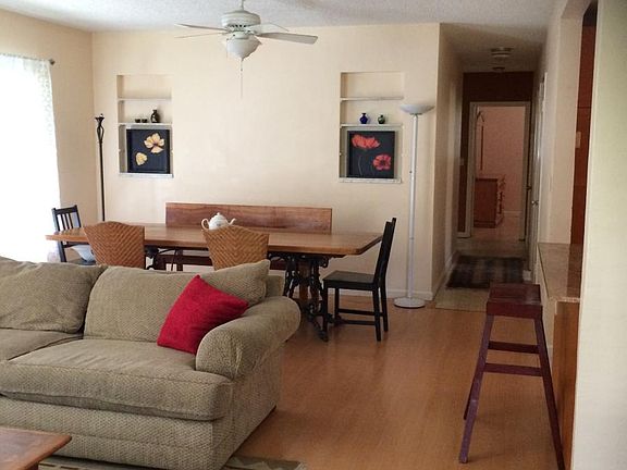 This dining table is included in the furnishings.