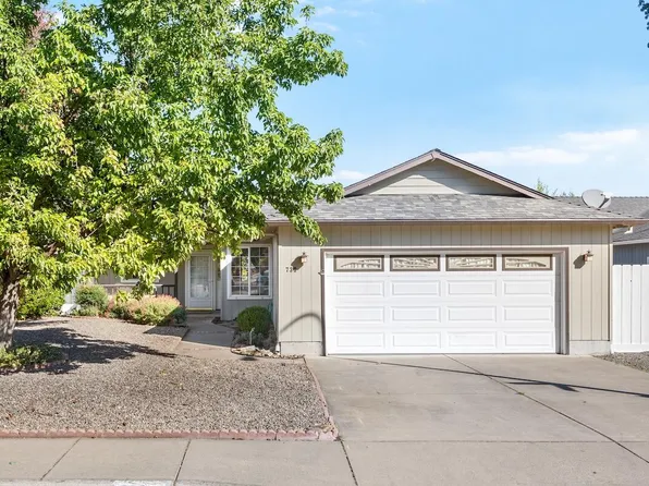 730 Aspen St, Medford, OR 97501