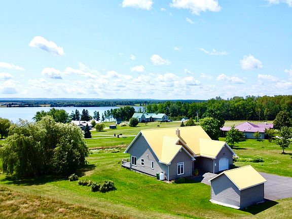 4th image of 43 Burton Dr