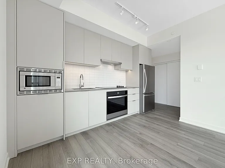 3079 Trafalgar Rd #1002 — Photo 19