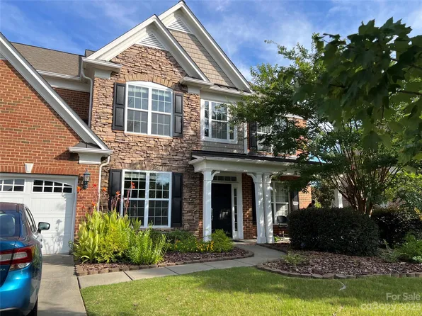 2502 Creek Manor Dr, Waxhaw, NC 28173