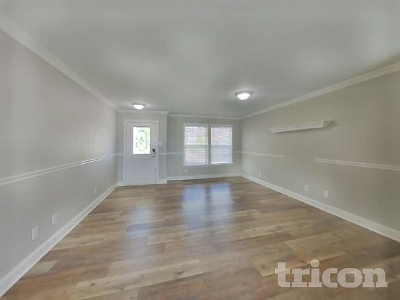 3rd image of 404 Warrior Ct