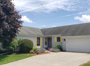 2421 N 7th Ave E, Newton, IA 50208